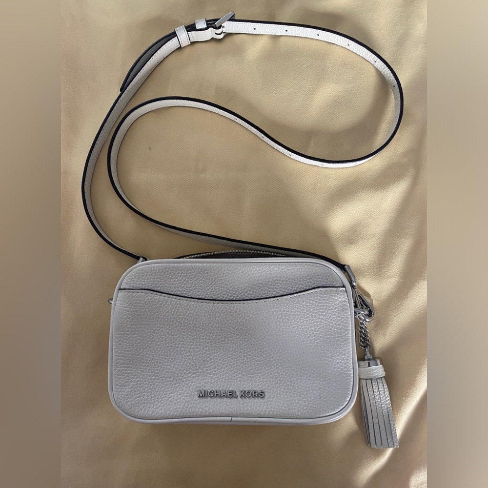 Michael Kors white crossbody bag!